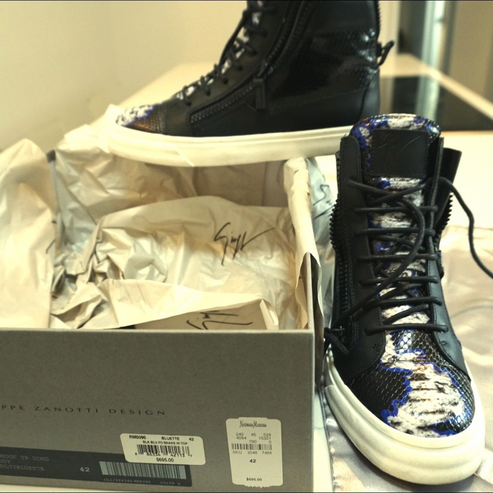 GIUSEPPE ZANOTTI WHITE/BLACK/SNAKESKIN HI-TOPS